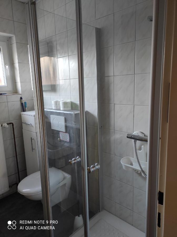1-Raum-Apartment Seagull Seemoewe บือซุม ภายนอก รูปภาพ